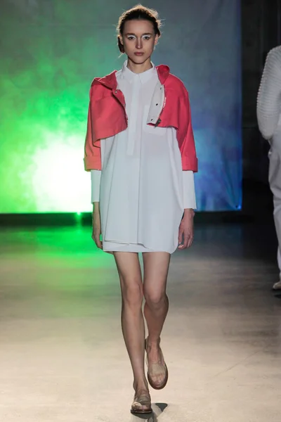 Look 7